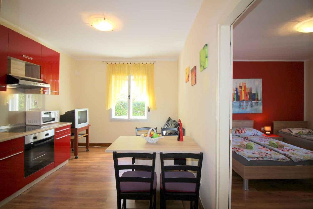 Apartment In Porec/Istrien 10035 外观 照片